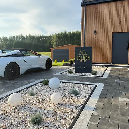 Golden House - Mazury Villa *